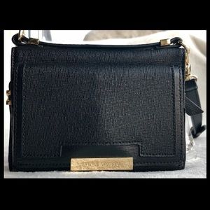 VINCE CAMUTO : Black and Gold Crossbody Wallet
